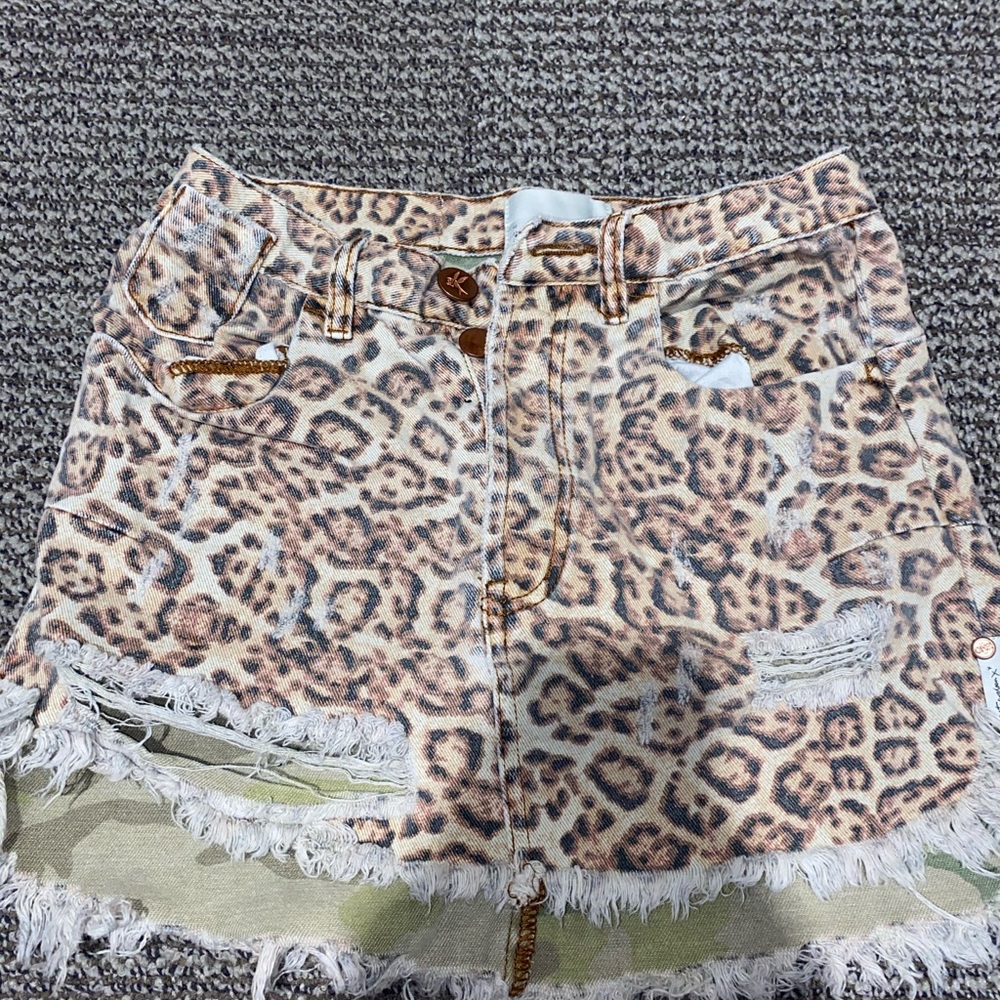 Cheetah one teaspoon skirt
